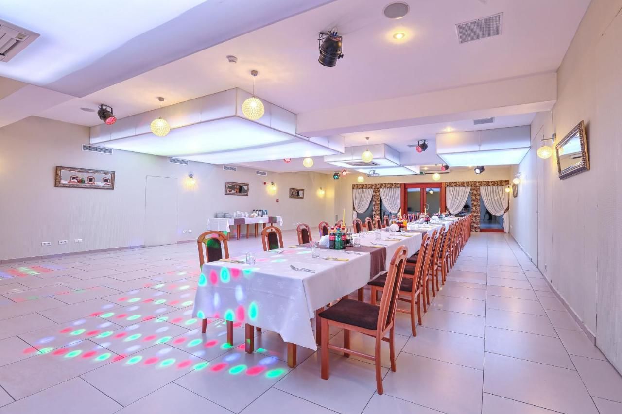 Отель Hotel Tenis Chrząstowice-29