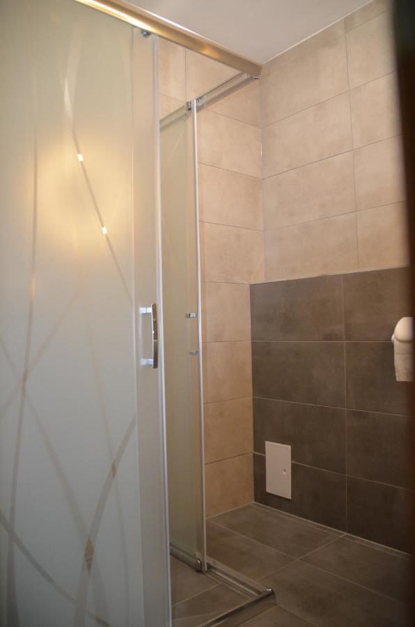 Отель Hotel Tenis Chrząstowice-10